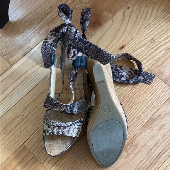 Guess Fabric Cork platform sandals - Picture 4 of 5